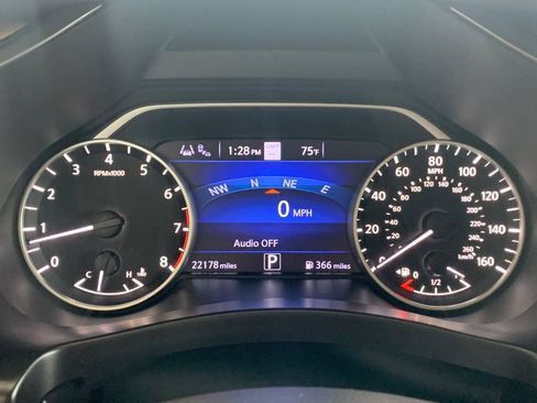 Used 2023 Nissan Murano SL w/ SL Moonroof Package FWD image 17