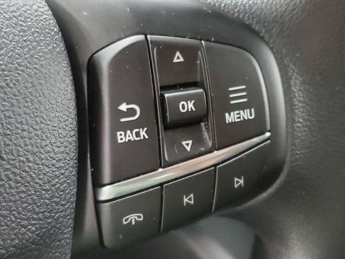 Used 2025 Ford Escape Active image 28