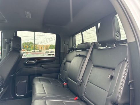 Used 2024 GMC Sierra 2500 Denali w/ Denali Reserve Package AWD/4WD image 28