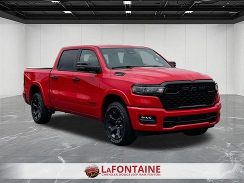 Used 2025 RAM 1500 Big Horn AWD/4WD image 7