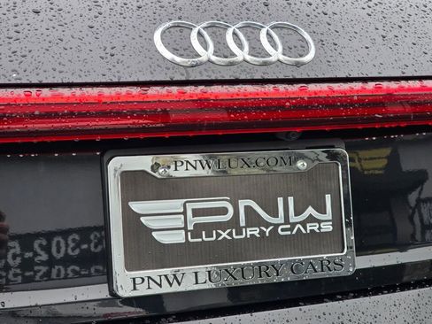 Used 2021 Audi e-tron Premium Plus w/ Premium Plus Package AWD/4WD image 14