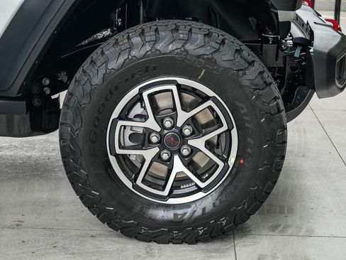 New 2026 Jeep Wrangler Unlimited Rubicon image 10