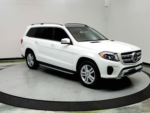 Used 2017 Mercedes-Benz GLS 450 4MATIC image 3