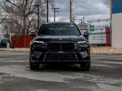 New 2026 BMW X7 xDrive40i w/ M Sport Package image 8