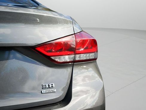 Used 2019 Genesis G80 3.8 AWD/4WD image 18