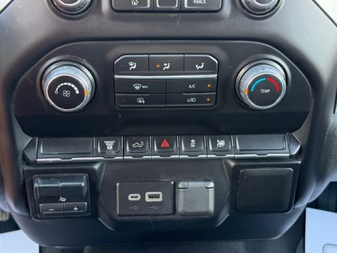 Used 2023 Chevrolet Silverado 3500 LT AWD/4WD image 15