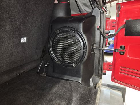 Used 2011 Jeep Wrangler Sport AWD/4WD image 18