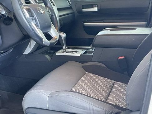 Used 2018 Toyota Tundra SR5 w/ TRD Sport Package AWD/4WD image 15