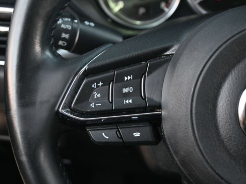 Used 2020 MAZDA CX-5 Touring FWD image 17