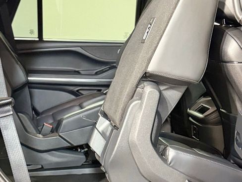 New 2026 Lincoln Navigator Reserve w/ Jet Appearance Package AWD/4WD image 70