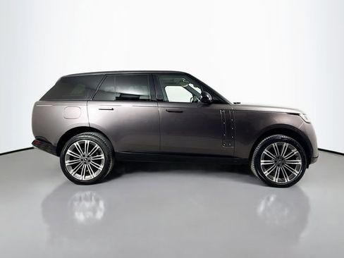 Certified 2023 Land Rover Range Rover SE AWD/4WD image 4