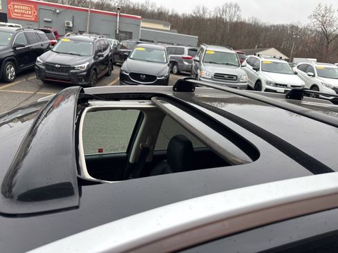 Used 2016 Honda CR-V EX-L image 31