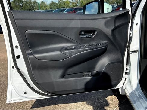 New 2025 Nissan Versa SV w/ Trunk Package image 16