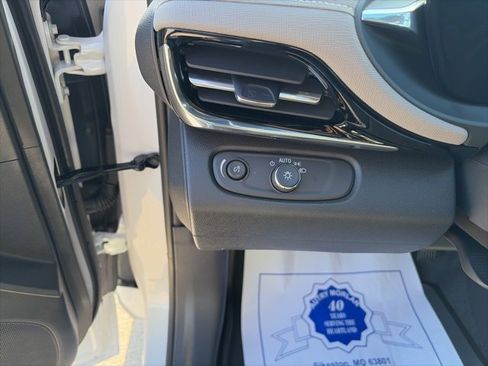 New 2026 Buick Envista Avenir image 19