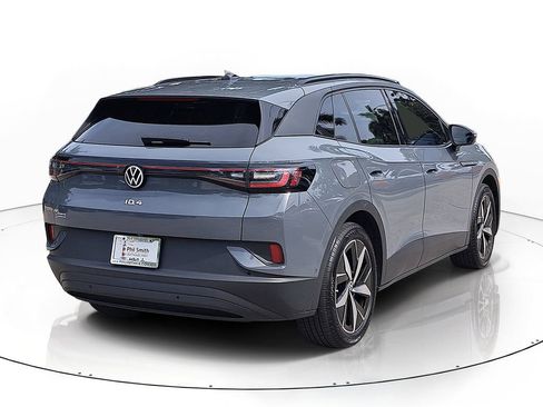 Used 2023 Volkswagen ID.4 S RWD image 5
