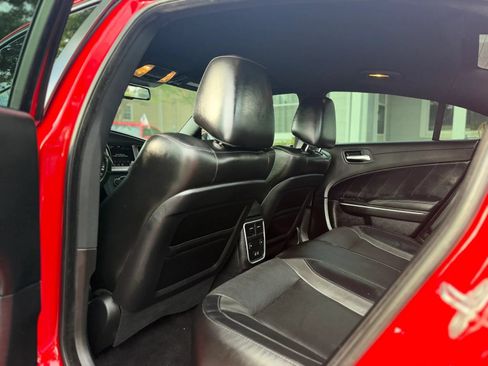 Used 2022 Dodge Charger SXT w/ Plus Group RWD image 11