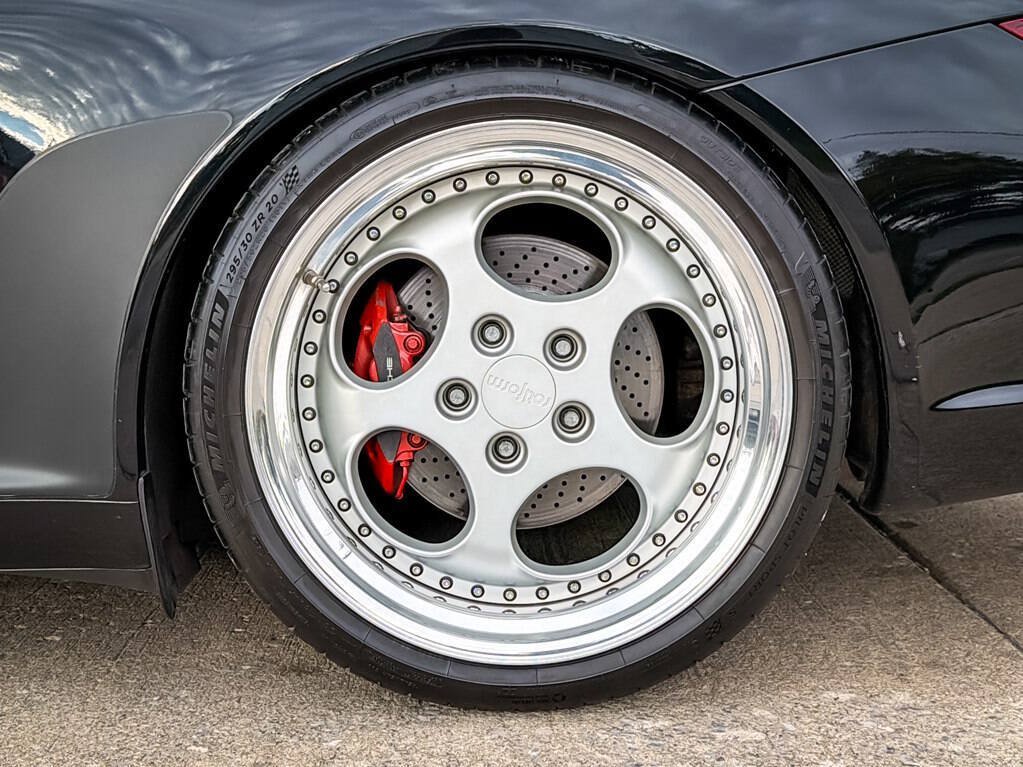 Used 2009 Porsche 911 Carrera RWD image 8