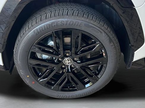 New 2026 Toyota RAV4 XSE AWD/4WD image 26