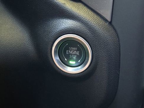 Used 2024 Chevrolet Silverado 2500 Custom w/ Custom Value Package image 22