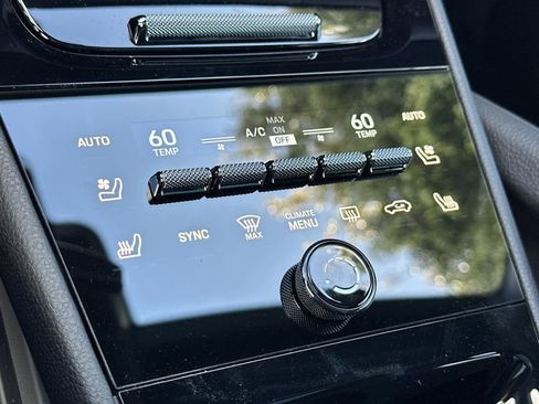 New 2026 Porsche Cayenne E-Hybrid AWD/4WD image 24