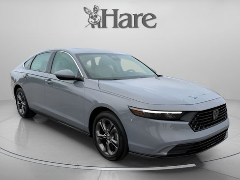 Used 2025 Honda Accord EX-L image 7