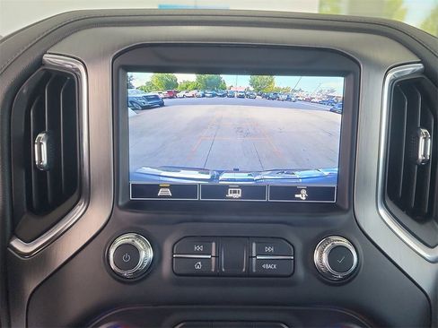 Certified 2022 GMC Sierra 1500 Denali w/ Denali Premium Package image 16