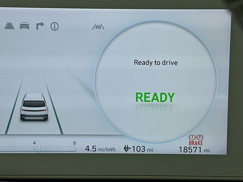 Used 2024 Hyundai Ioniq 5 SE RWD image 19