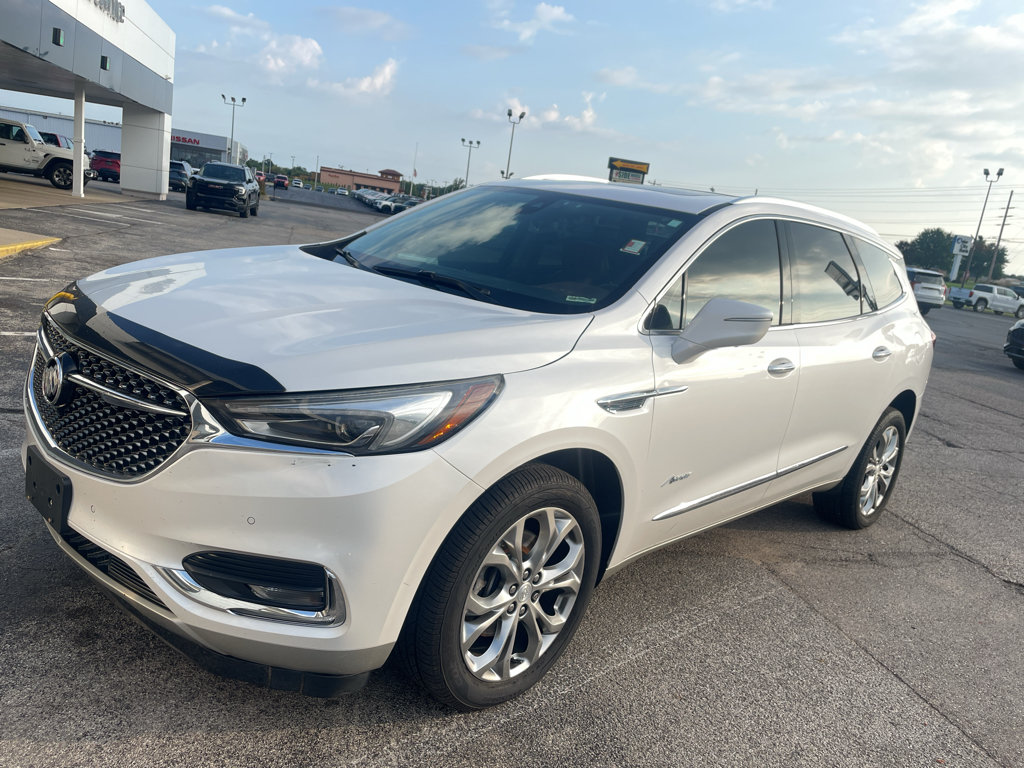 Used 2018 Buick Enclave Avenir w/ Avenir Technology Package AWD/4WD image 1