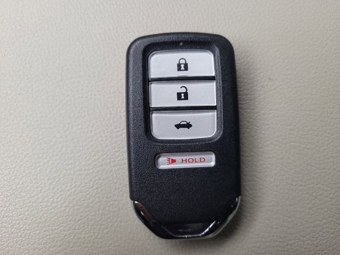 Used 2020 Honda Accord LX image 32