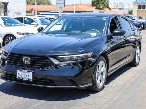 Certified 2023 Honda Accord LX image 18
