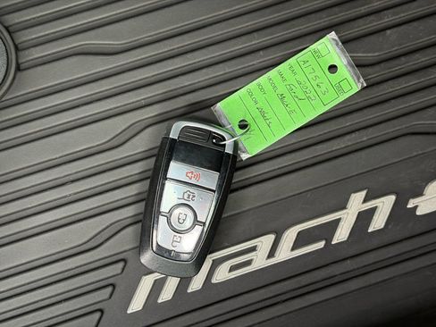 Used 2022 Ford Mustang Mach-E Select image 25