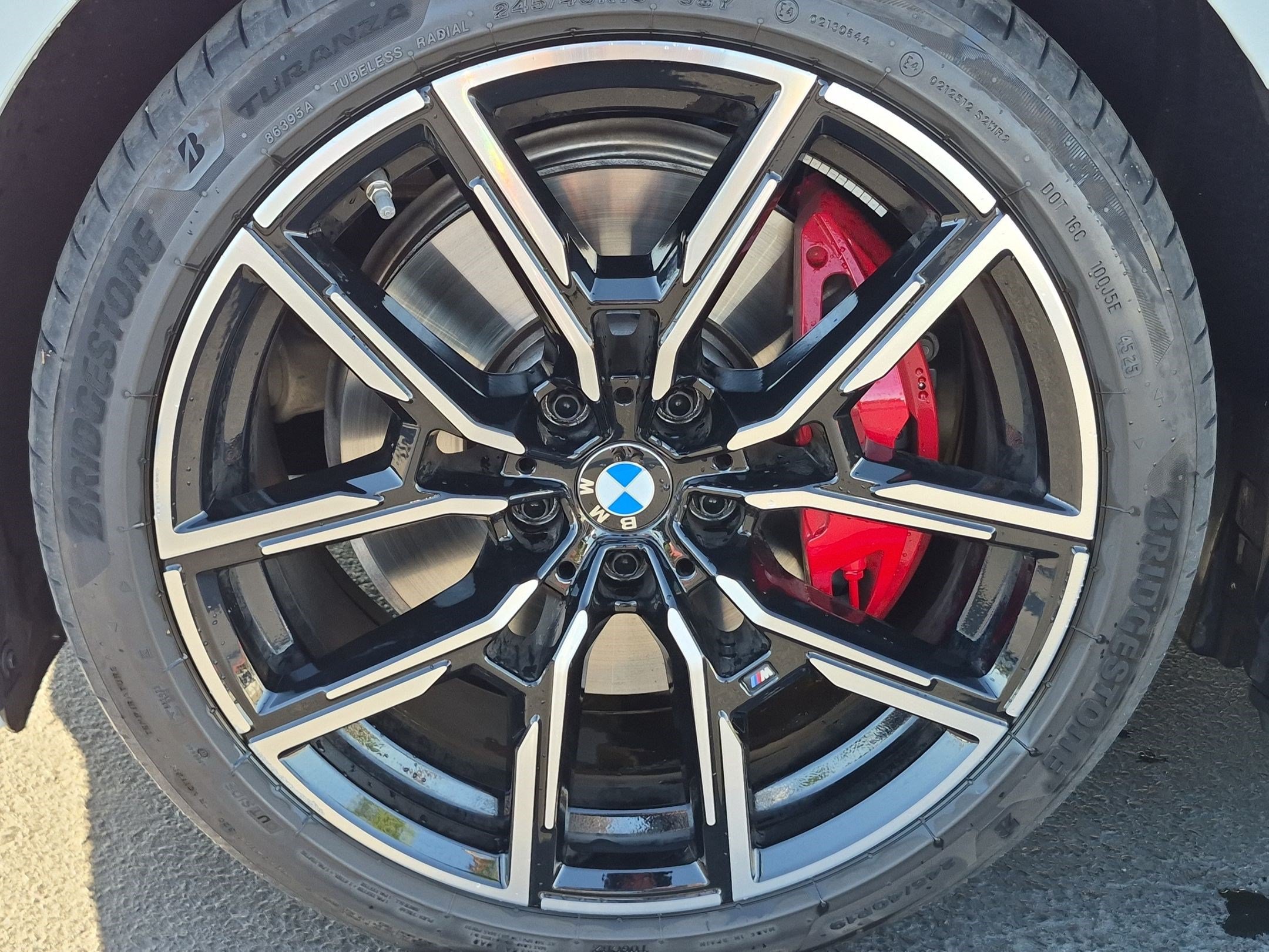 Used 2026 BMW i4 xDrive40i w/ M Sport Package AWD/4WD image 13