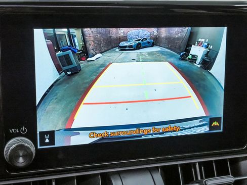 Used 2023 Toyota RAV4 XLE w/ Convenience Package image 24