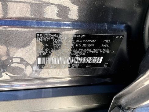 Used 2025 Toyota RAV4 XLE w/ Convenience Package AWD/4WD image 36