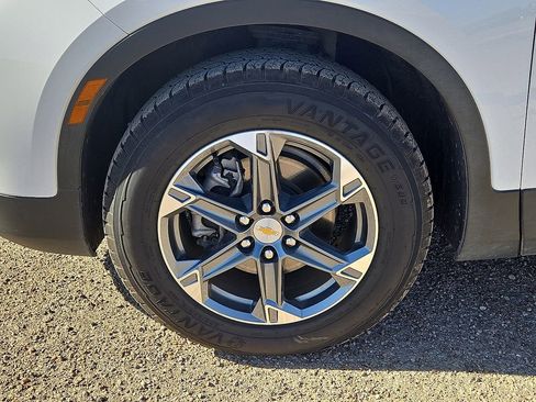 Used 2024 Chevrolet Blazer LT image 11