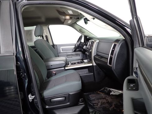 Used 2015 RAM 1500 Big Horn AWD/4WD image 37