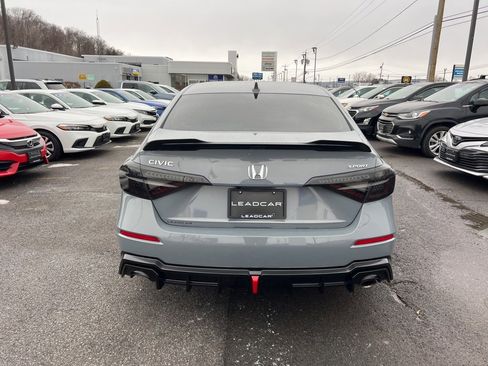 Used 2025 Honda Civic Sport image 4