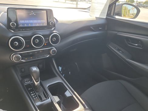 Used 2025 Nissan Sentra S image 19