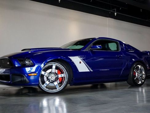 Used 2013 Ford Mustang GT Premium w/ Electronics Pkg image 85