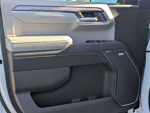 Certified 2023 Chevrolet Silverado 1500 LTZ w/ LTZ Premium Package image 12