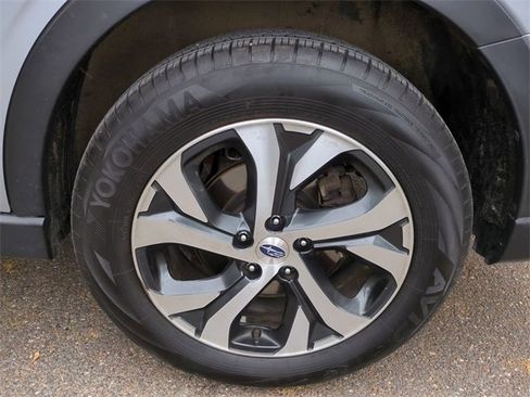 Used 2022 Subaru Outback Limited image 11