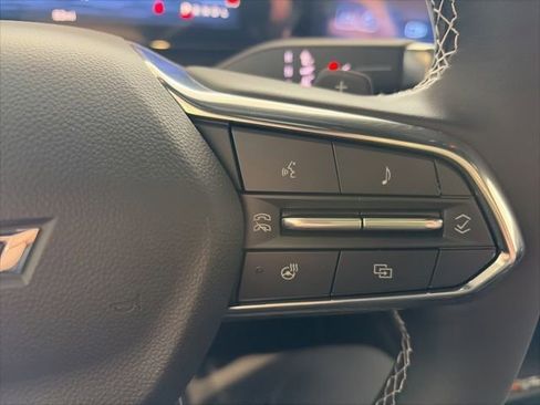 New 2026 Chevrolet Traverse Z71 w/ Driver Confidence Package image 18