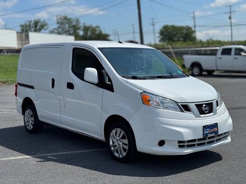 Used 2021 Nissan NV200 SV w/ Back Door Glass Package image 3