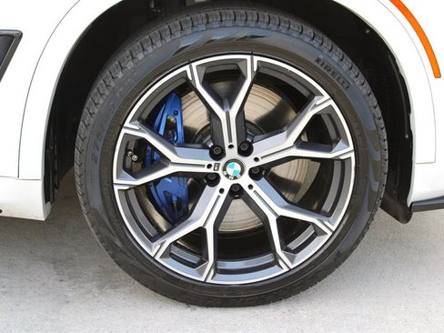 Used 2019 BMW X5 xDrive40i w/ M Sport Package image 13