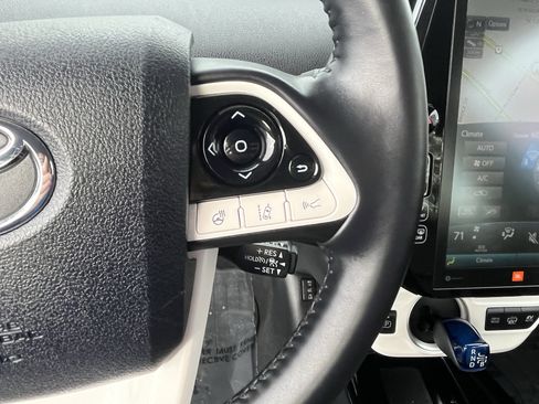 Used 2019 Toyota Prius Prime Plus image 21