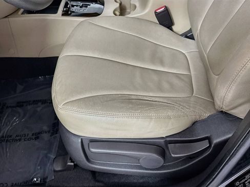 Used 2010 Hyundai Santa Fe GLS FWD image 19
