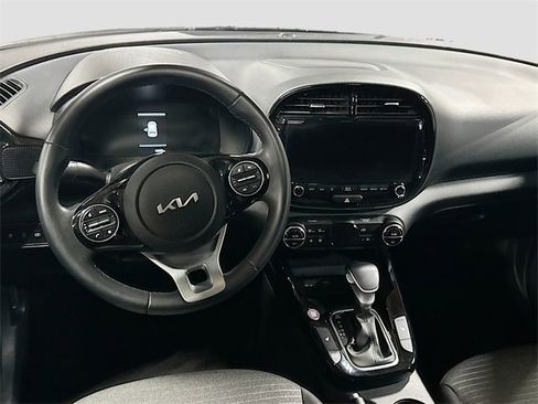 Used 2023 Kia Soul EX image 20