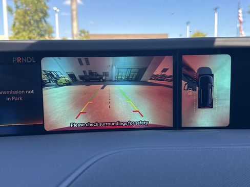 New 2026 Lincoln Nautilus Premier image 27