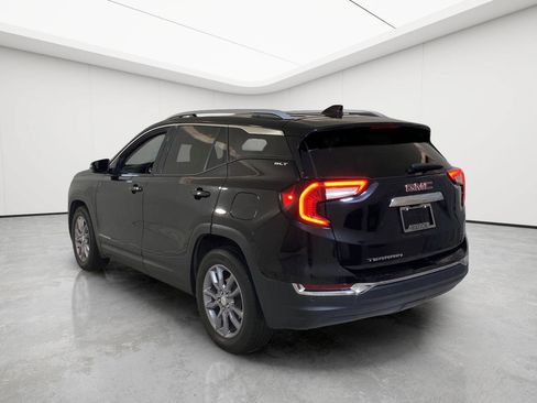 Used 2023 GMC Terrain SLT w/ LPO, Floor Liner Package FWD image 12