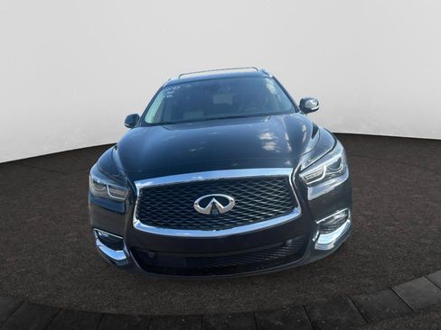Used 2020 INFINITI QX60 Signature Edition FWD image 2
